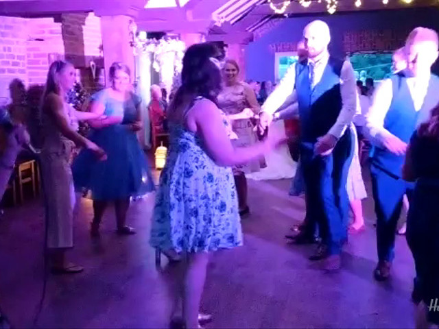 Canadian Barn Dance The Dancin Digits Video Weddingwire Co Uk